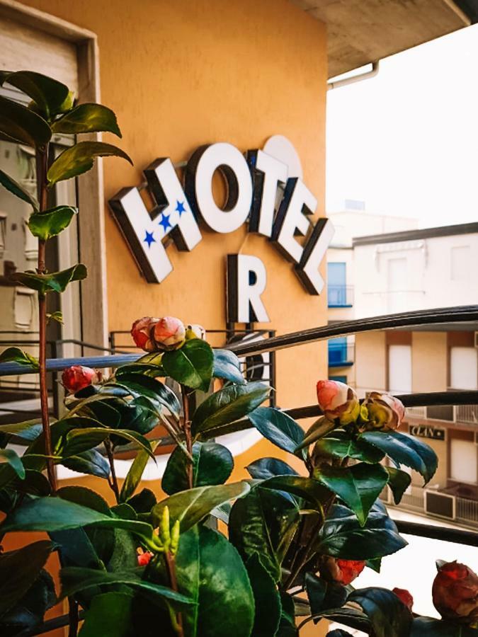 Hotel Romantica ริมินี ภายนอก รูปภาพ